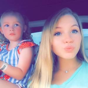 Meet your Posher, Madison